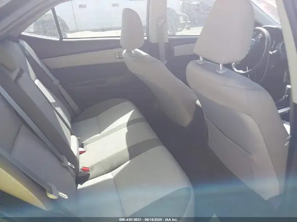 5YFBURHE5KP887086 2019 TOYOTA COROLLA - Image 8
