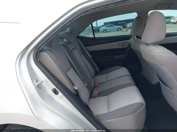 5YFBURHE5KP887251 2019 TOYOTA COROLLA - Image 8