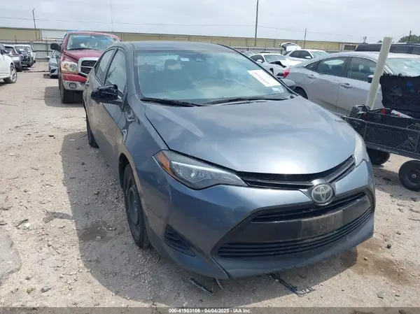 5YFBURHE5KP888626 2019 TOYOTA COROLLA - Image 1