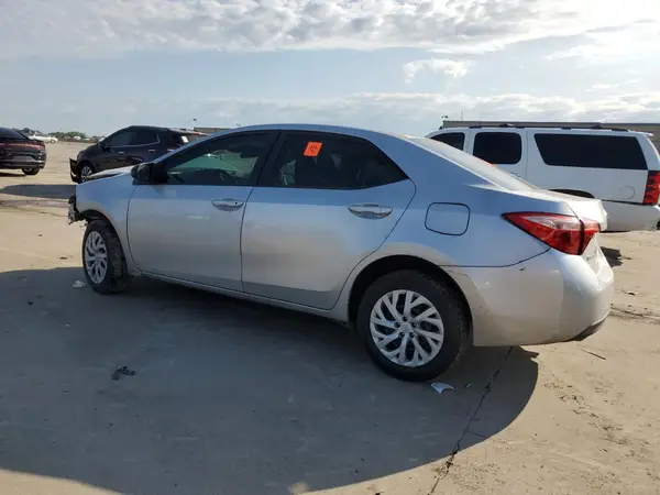 5YFBURHE5KP894779 2019 TOYOTA COROLLA - Image 2