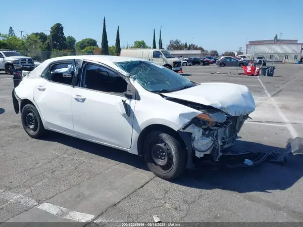 5YFBURHE5KP896225 2019 TOYOTA COROLLA - Image 1