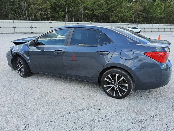 5YFBURHE5KP898055 2019 TOYOTA COROLLA - Image 2