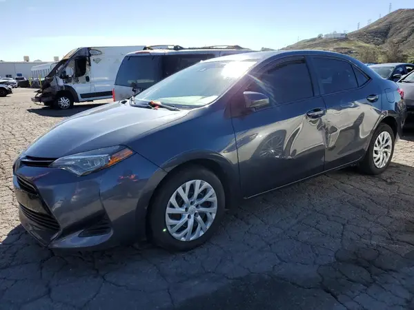 5YFBURHE5KP899402 2019 TOYOTA COROLLA - Image 1