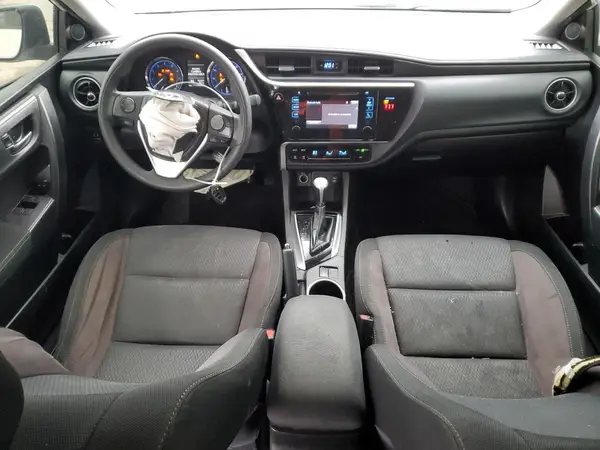 5YFBURHE5KP899447 2019 TOYOTA COROLLA - Image 8
