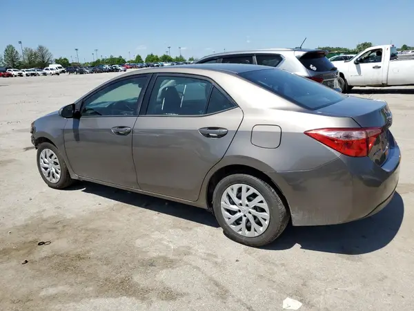 5YFBURHE5KP902654 2019 TOYOTA COROLLA - Image 2