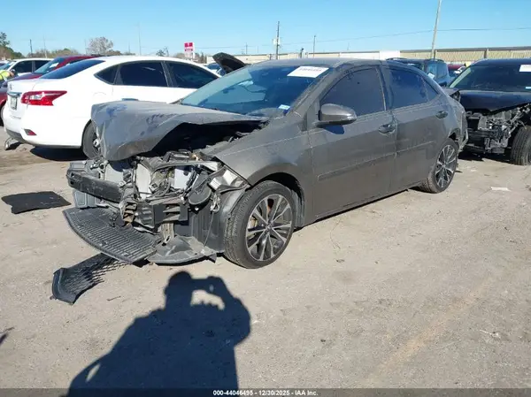 5YFBURHE5KP903528 2019 TOYOTA COROLLA - Image 2