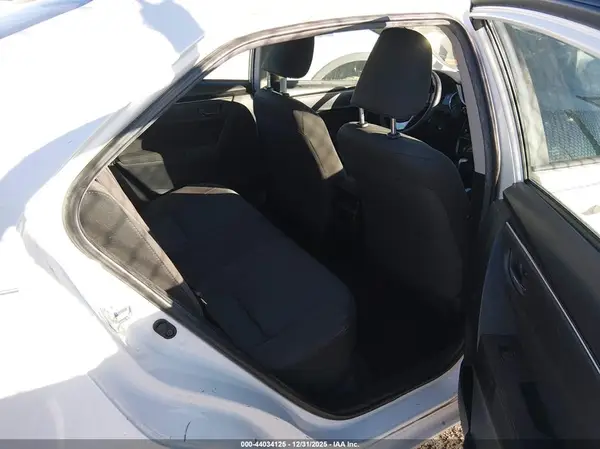 5YFBURHE5KP904856 2019 TOYOTA COROLLA - Image 8