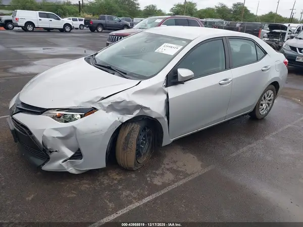 5YFBURHE5KP905148 2019 TOYOTA COROLLA - Image 2