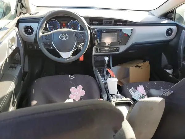 5YFBURHE5KP907207 2019 TOYOTA COROLLA - Image 8