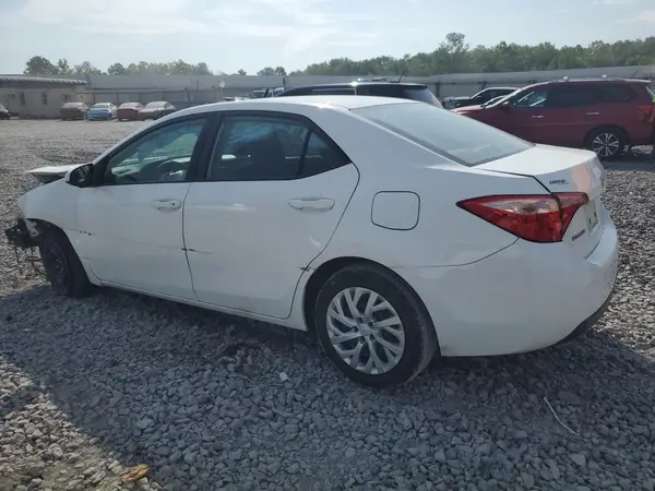 5YFBURHE5KP910110 2019 TOYOTA COROLLA - Image 2