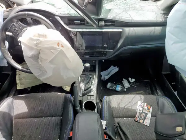 5YFBURHE5KP911144 2019 TOYOTA COROLLA - Image 8