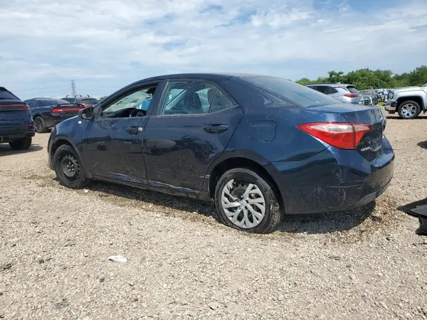 5YFBURHE5KP911922 2019 TOYOTA COROLLA - Image 2