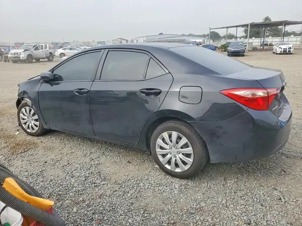5YFBURHE5KP912469 2019 TOYOTA COROLLA - Image 2