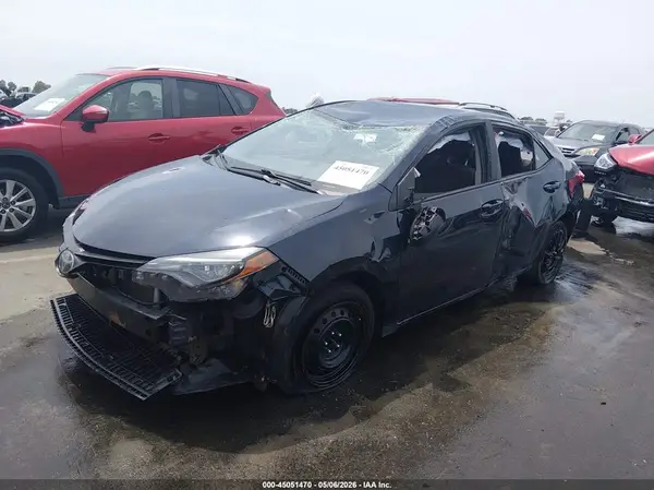 5YFBURHE5KP913833 2019 TOYOTA COROLLA - Image 2
