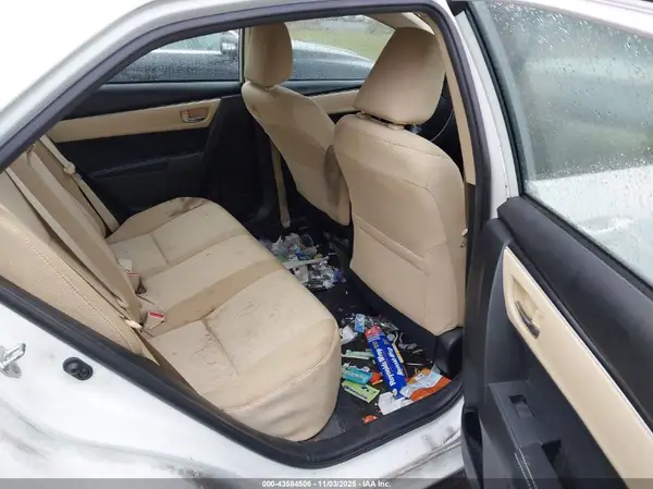 5YFBURHE5KP914786 2019 TOYOTA COROLLA - Image 8