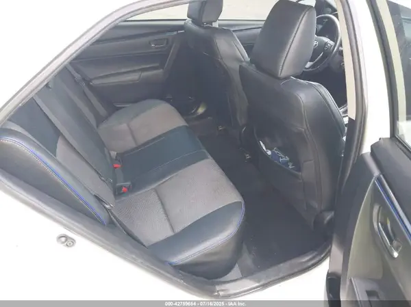 5YFBURHE5KP923018 2019 TOYOTA COROLLA - Image 8