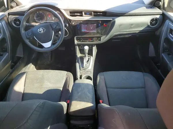 5YFBURHE5KP923777 2019 TOYOTA COROLLA - Image 8