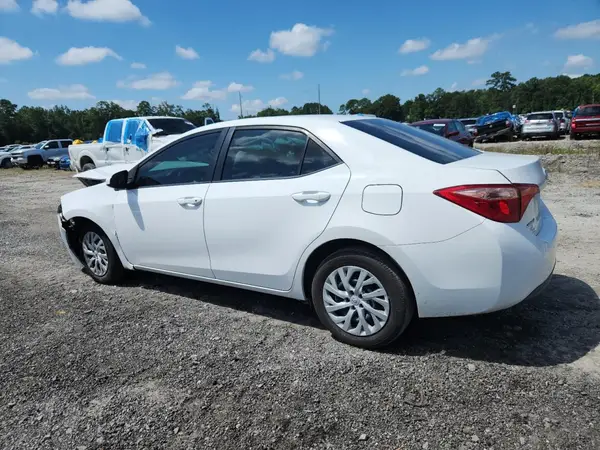 5YFBURHE5KP924007 2019 TOYOTA COROLLA - Image 2