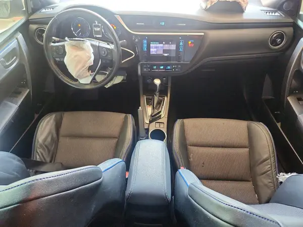 5YFBURHE5KP928073 2019 TOYOTA COROLLA - Image 8