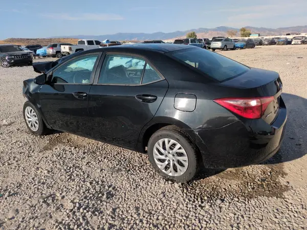 5YFBURHE5KP931099 2019 TOYOTA COROLLA - Image 2