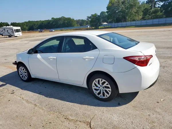 5YFBURHE5KP934312 2019 TOYOTA COROLLA - Image 2