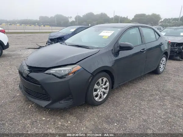 5YFBURHE5KP936836 2019 TOYOTA COROLLA - Image 2