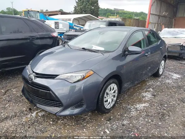 5YFBURHE5KP937095 2019 TOYOTA COROLLA - Image 2