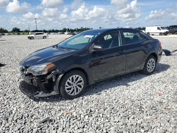 5YFBURHE5KP939042 2019 TOYOTA COROLLA - Image 1
