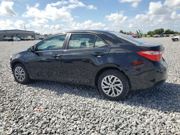 5YFBURHE5KP939042 2019 TOYOTA COROLLA - Image 2
