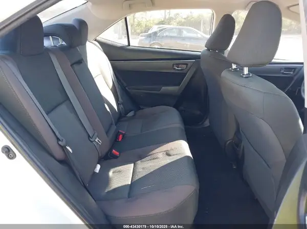 5YFBURHE5KP939431 2019 TOYOTA COROLLA - Image 8