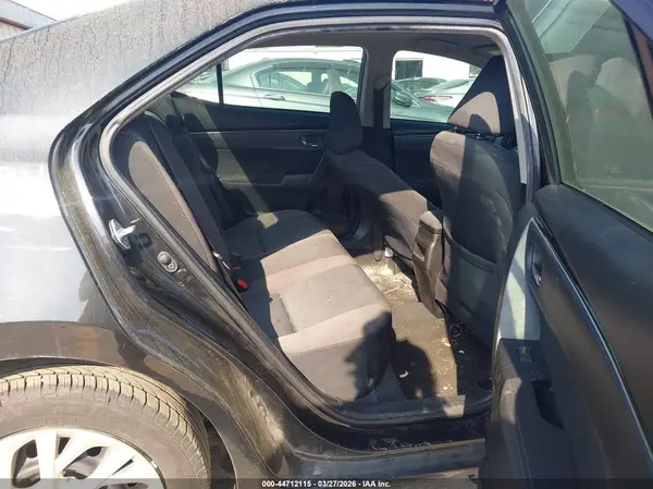 5YFBURHE5KP945939 2019 TOYOTA COROLLA - Image 8