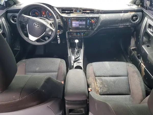 5YFBURHE5KP947819 2019 TOYOTA COROLLA - Image 8