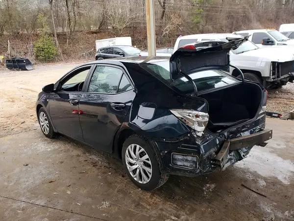 5YFBURHE5KP947870 2019 TOYOTA COROLLA - Image 2