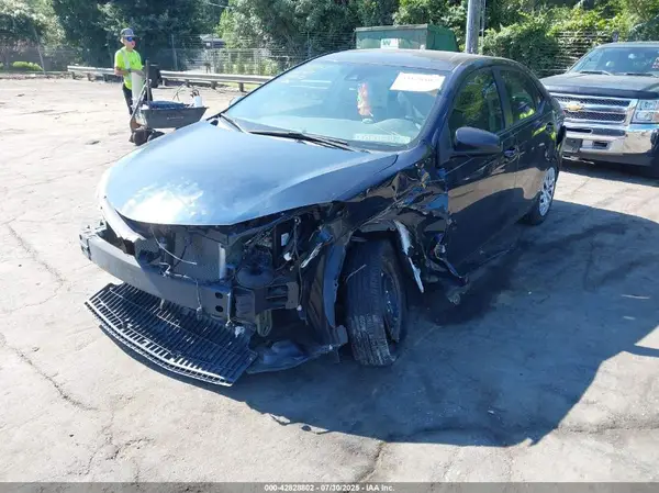 5YFBURHE5KP948100 2019 TOYOTA COROLLA - Image 2