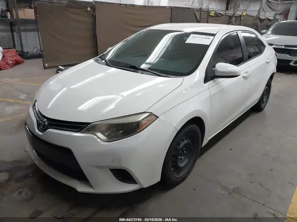 5YFBURHE6GP369253 2016 TOYOTA COROLLA - Image 2