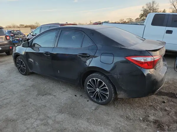 5YFBURHE6GP372878 2016 TOYOTA COROLLA - Image 2