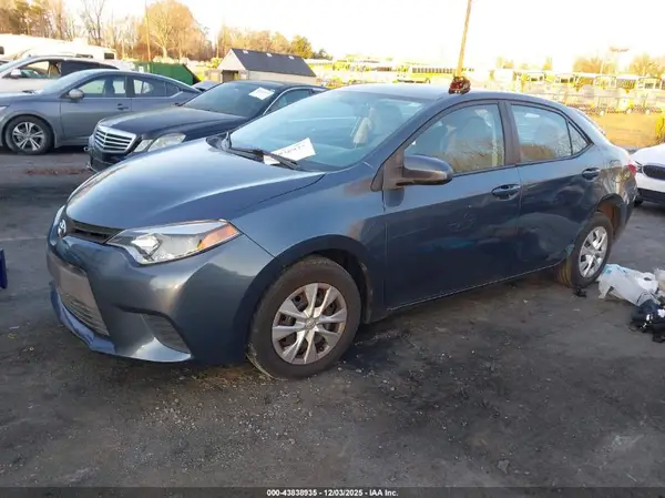 5YFBURHE6GP373562 2016 TOYOTA COROLLA - Image 2
