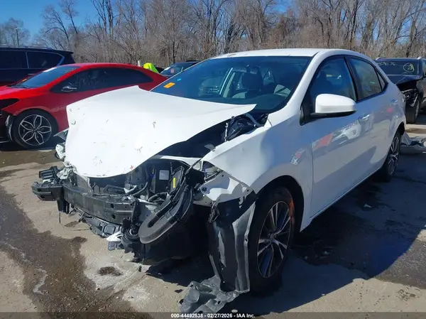 5YFBURHE6GP376428 2016 TOYOTA COROLLA - Image 2