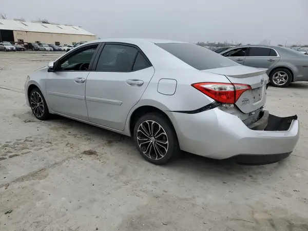 5YFBURHE6GP383380 2016 TOYOTA COROLLA - Image 2
