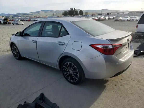 5YFBURHE6GP387185 2016 TOYOTA COROLLA - Image 2