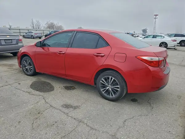 5YFBURHE6GP389986 2016 TOYOTA COROLLA - Image 2