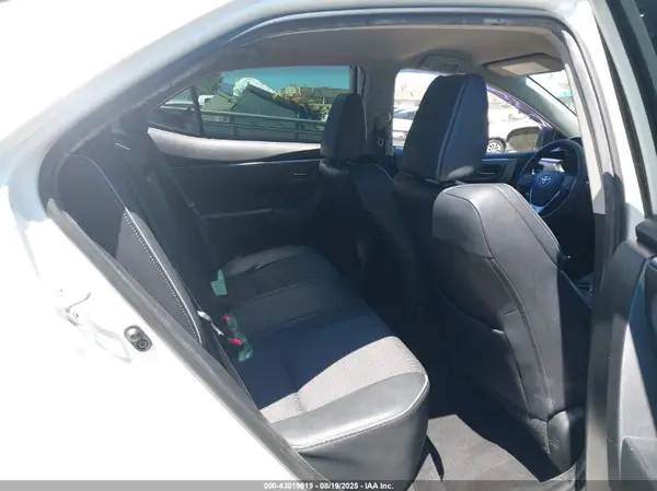 5YFBURHE6GP390183 2016 TOYOTA COROLLA - Image 8