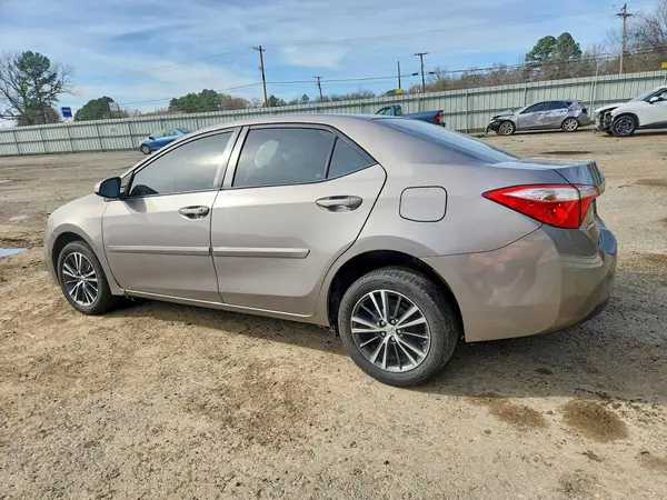 5YFBURHE6GP396095 2016 TOYOTA COROLLA - Image 2