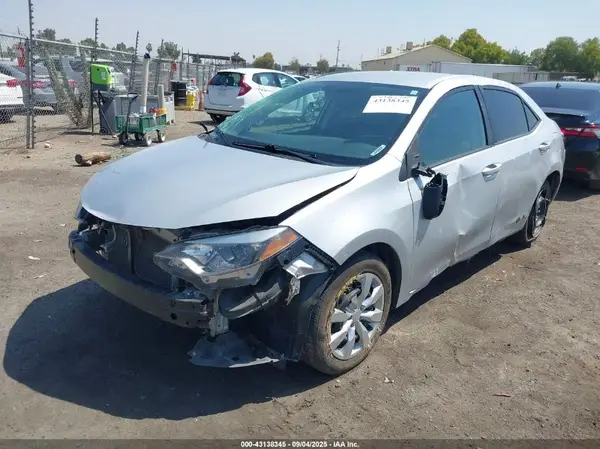 5YFBURHE6GP396405 2016 TOYOTA COROLLA - Image 2