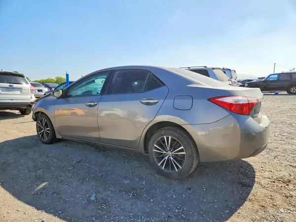 5YFBURHE6GP397246 2016 TOYOTA COROLLA - Image 2