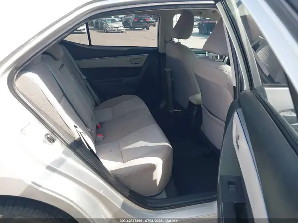 5YFBURHE6GP400047 2016 TOYOTA COROLLA - Image 8