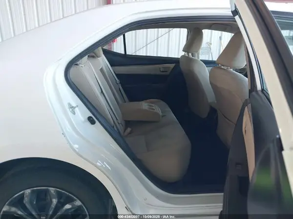 5YFBURHE6GP405443 2016 TOYOTA COROLLA - Image 8