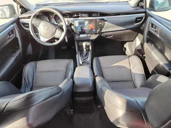 5YFBURHE6GP406043 2016 TOYOTA COROLLA - Image 8