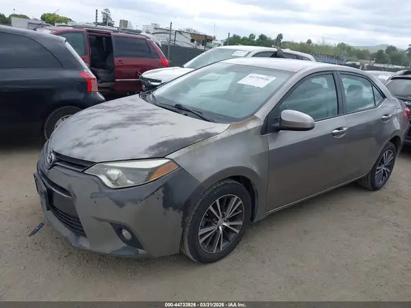 5YFBURHE6GP408309 2016 TOYOTA COROLLA - Image 2