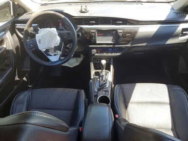 5YFBURHE6GP415941 2016 TOYOTA COROLLA - Image 8